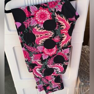 Lularoe Disney Leggings Tall & Curvy